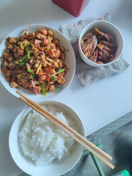 小知秋✨的图片
