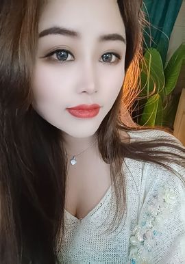 梨莎挺住啊主播照片