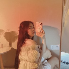 一夏吖退~主播照片