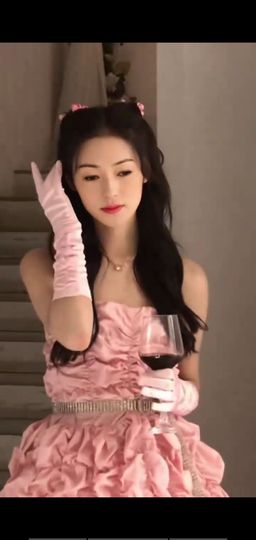 果果(平安好运)主播照片