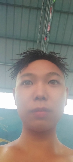 往事犹如一首旋律主播照片