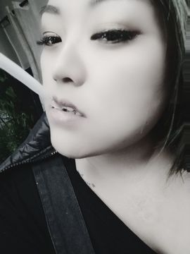 莫言呀！主播照片