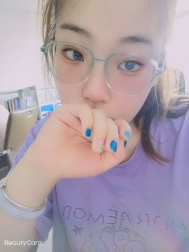 小吖頭🌸开心果的图片