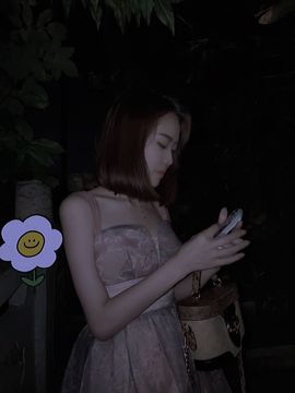 奕露西$唱歌主播照片