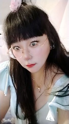 果宝兔🐇主播照片