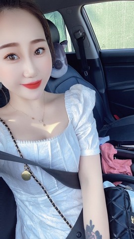 🌸嬛嬛主播照片