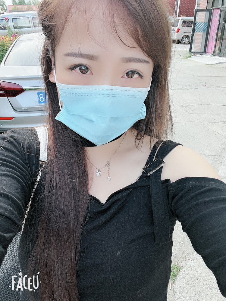 若兮-身体不好休养中主播照片