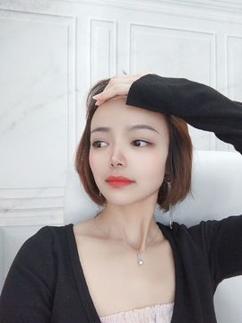 小明月*沉淀一下主播照片