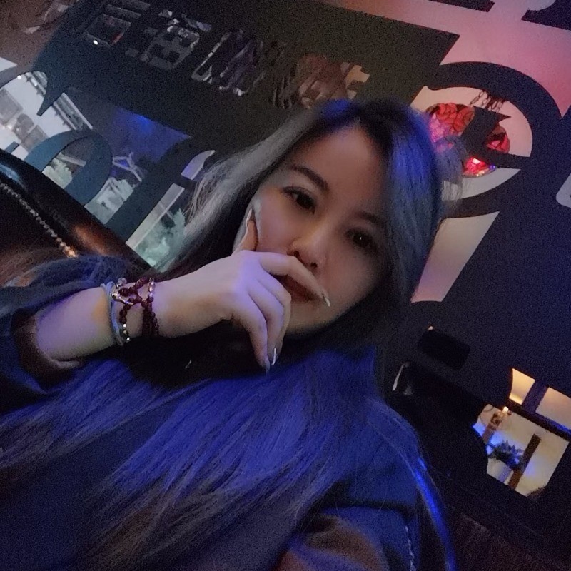 Qinq**海报