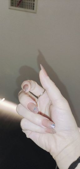 ❤八月❤休的图片