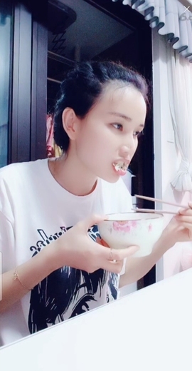 甜蜜未来乐在心怀主播照片