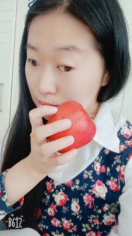 果果(平安好运)主播照片