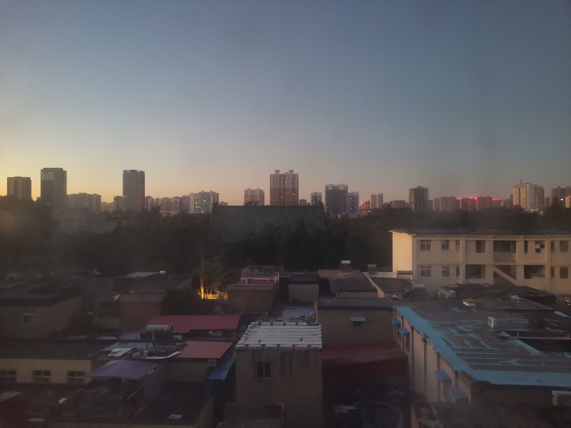 新人-瑩瑩求關注的主播照片