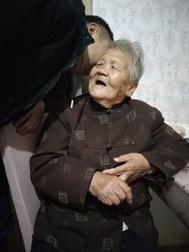 果果(平安好运)主播照片