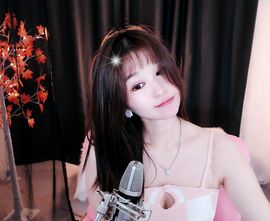 苏甜he主播照片