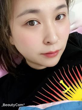 Caryn’s主播照片