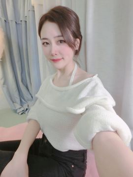 .奕露西￥唱歌.主播照片