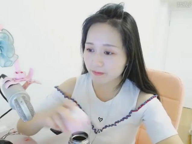 牛小桥主播照片