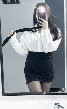 爱吃芝士草莓🍓的图片