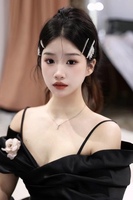 腼腆小洁~主播照片