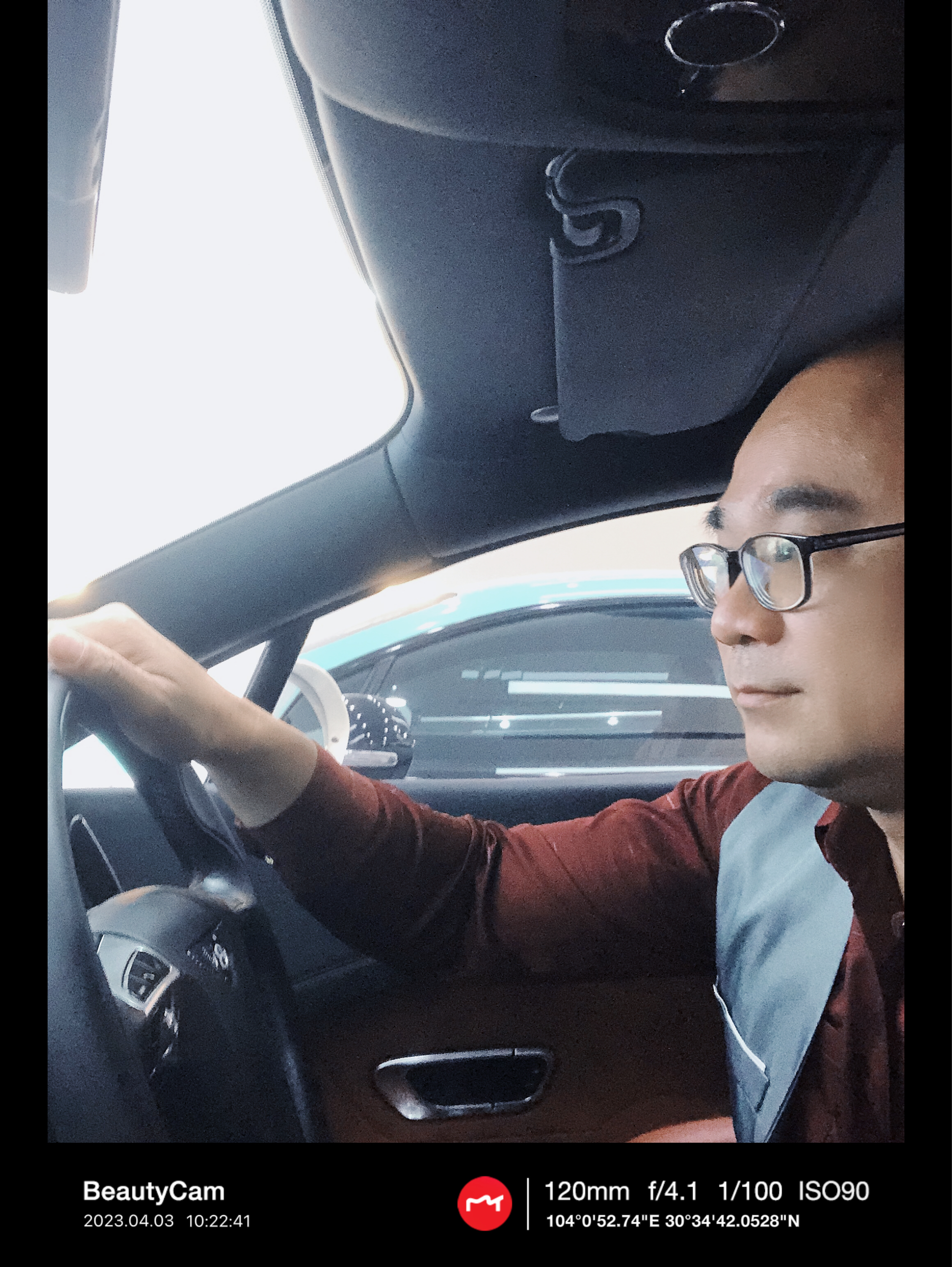 军爸爸的主播照片