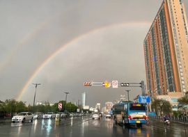 嘉瀚♬苏静好♬唱歌主播照片