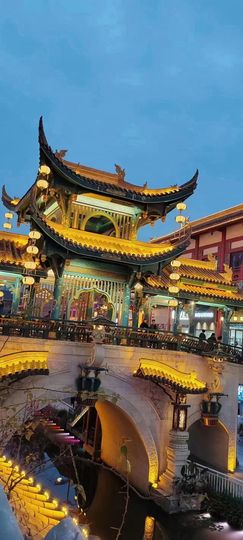 淡默冰吻w的图片