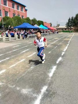 漫曼依然主播照片