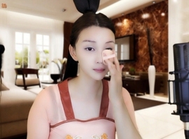 😃笑口常开😃主播照片
