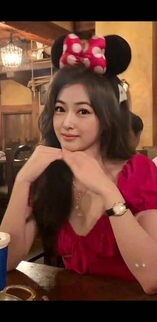 快点夸我可爱😂