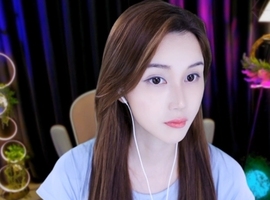 😃笑口常开😃主播照片