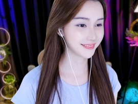 😃笑口常开😃主播照片