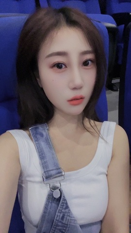🌸嬛嬛吖主播照片