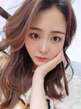 .奕露西￥唱歌.主播照片