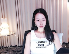 网一妹妹主播照片