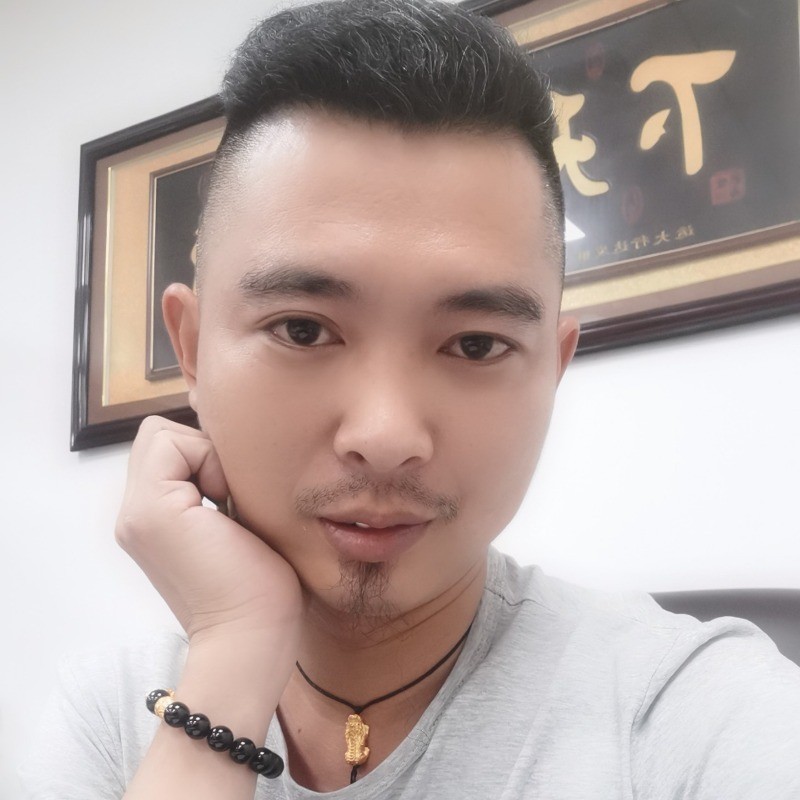 老牛(小胡子)的主播海报