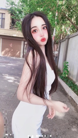 小玲宝🧸安静唱歌主播照片