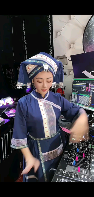 不发脾气只求发财