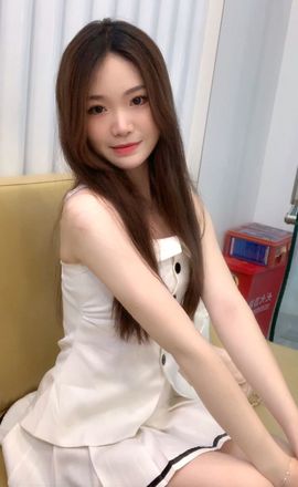 申萌萌主播照片