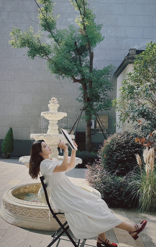 屋里雅雅~的图片
