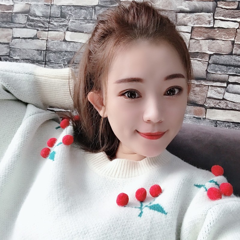唱歌的🎤小茉同学的主播海报