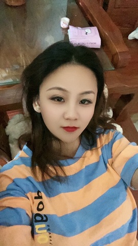 雪児驾到停播主播照片