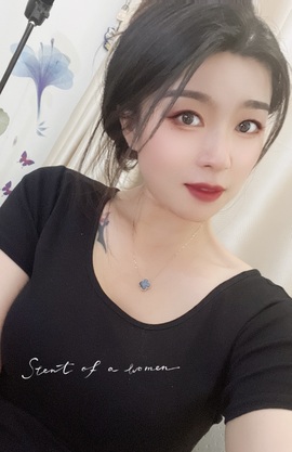 小雅代理ღ招财吖主播照片