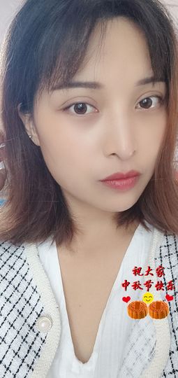 小芳，🌸主播照片