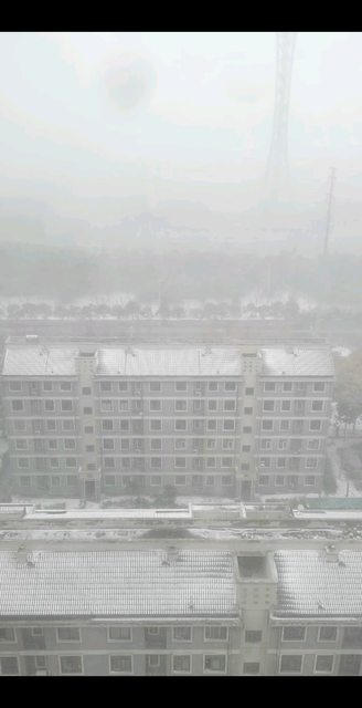 下雪了