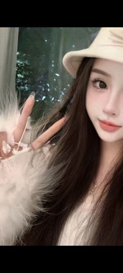 婉晴💋越来越好主播照片