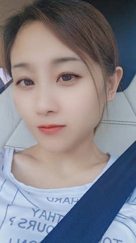 国宝瑶主播照片