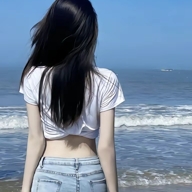 怜浠635209海报