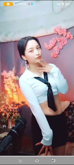 小芳，🌸减肥打卡主播照片