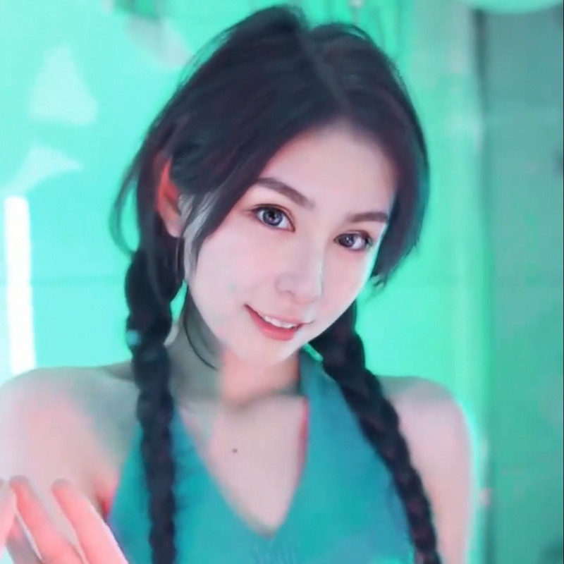 袄袄99的主播海报